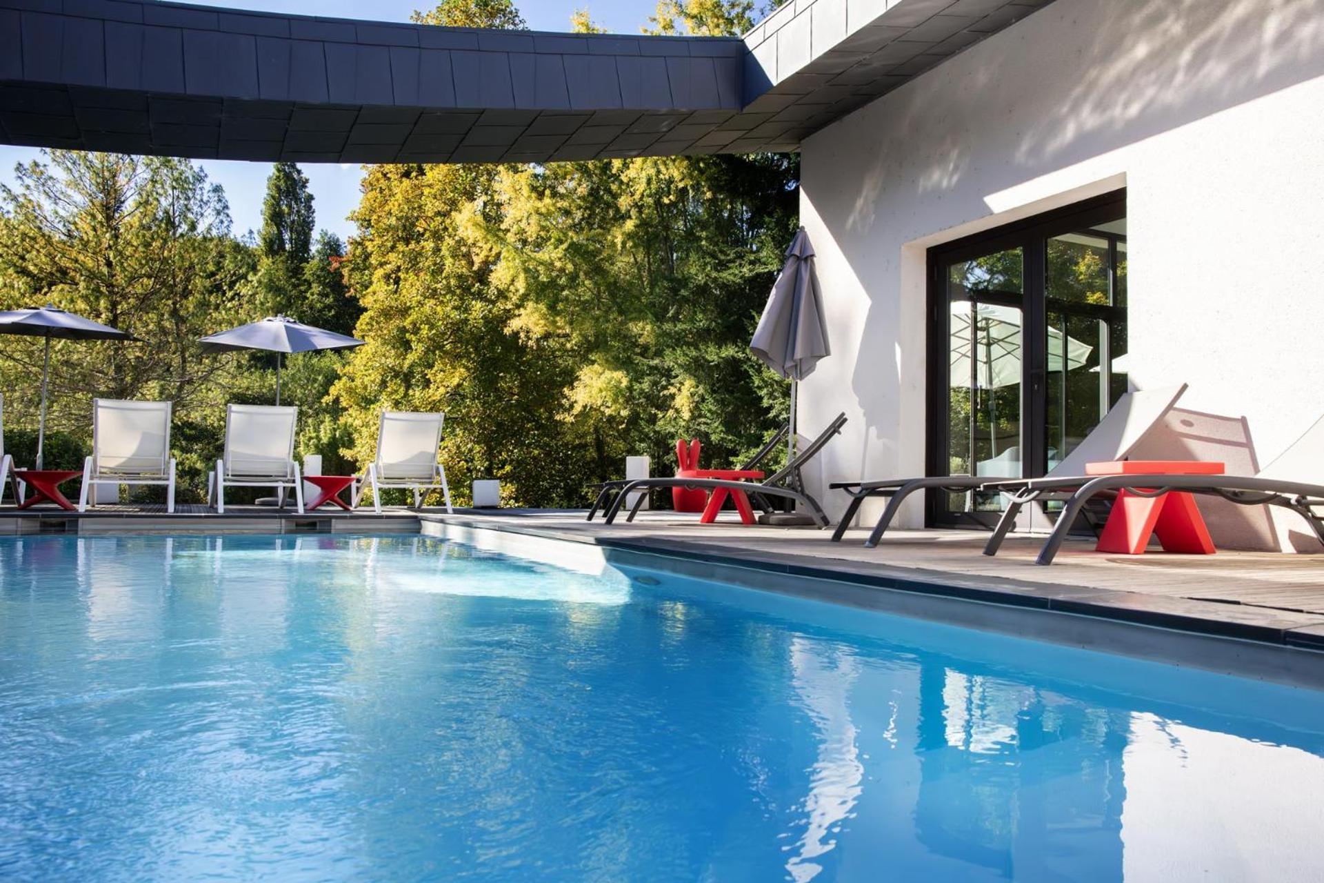L'Aubiniere Hotel Restaurant & Spa Saint-Ouen-les-Vignes Bagian luar foto